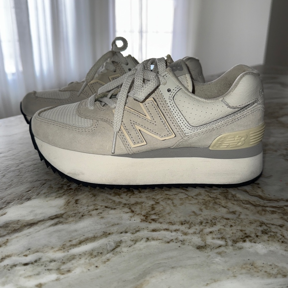 Women's Beige Sneakers